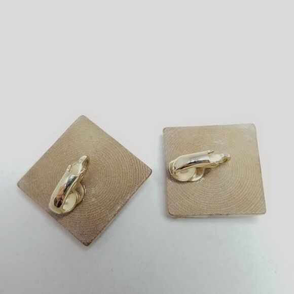 Vintage 70s Style Painted Wood Square Clip On Earrings, Plaid Geometic Pattern - Picture 2 of 5